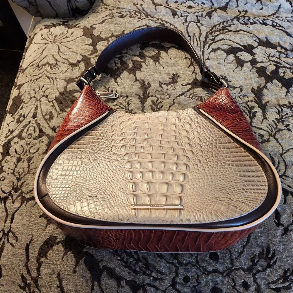 $385 BRAHMIN TAUPE PEARLIZED LARGE MOC CROC LEATHER HANDBAG EUC
